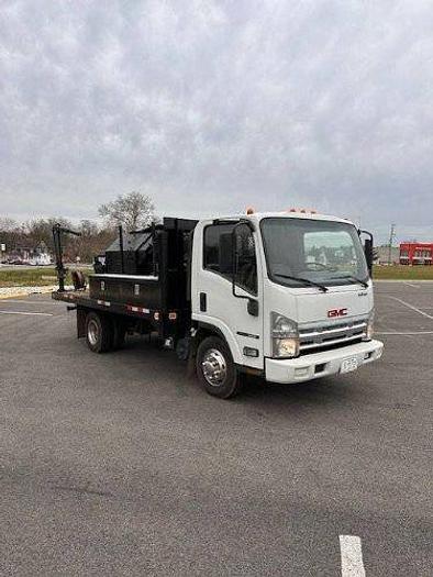 Used 2008 GMC W3500 With Seal Coat Tank