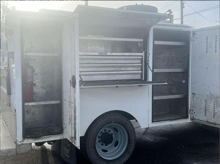 Used 2014 Ford F550 Service Truck