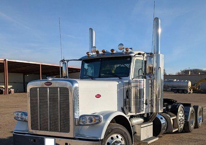 Used 2023 Peterbilt 389