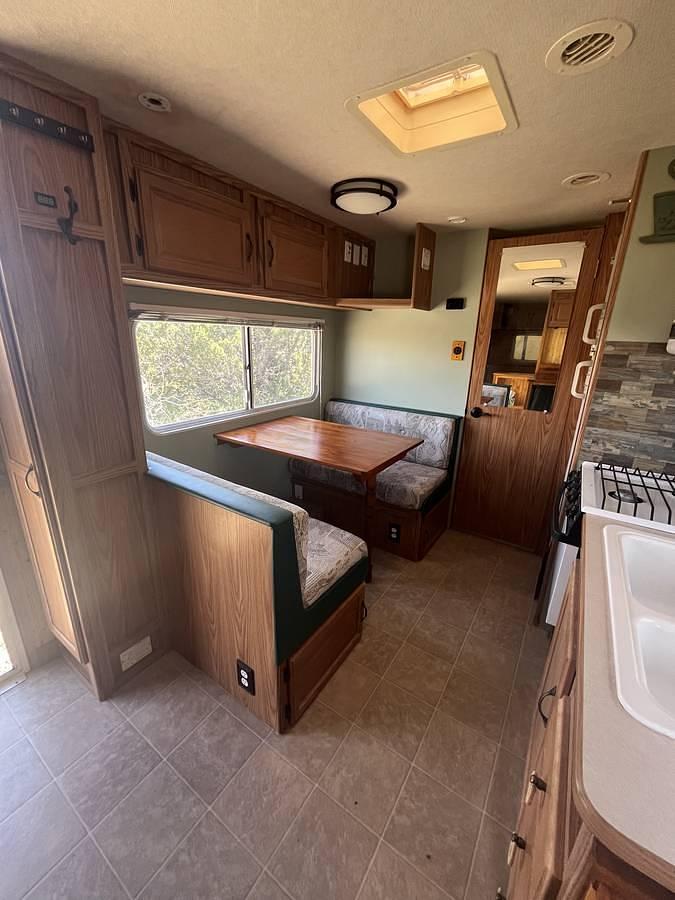 Used 2003 National Splash Travel Trailer