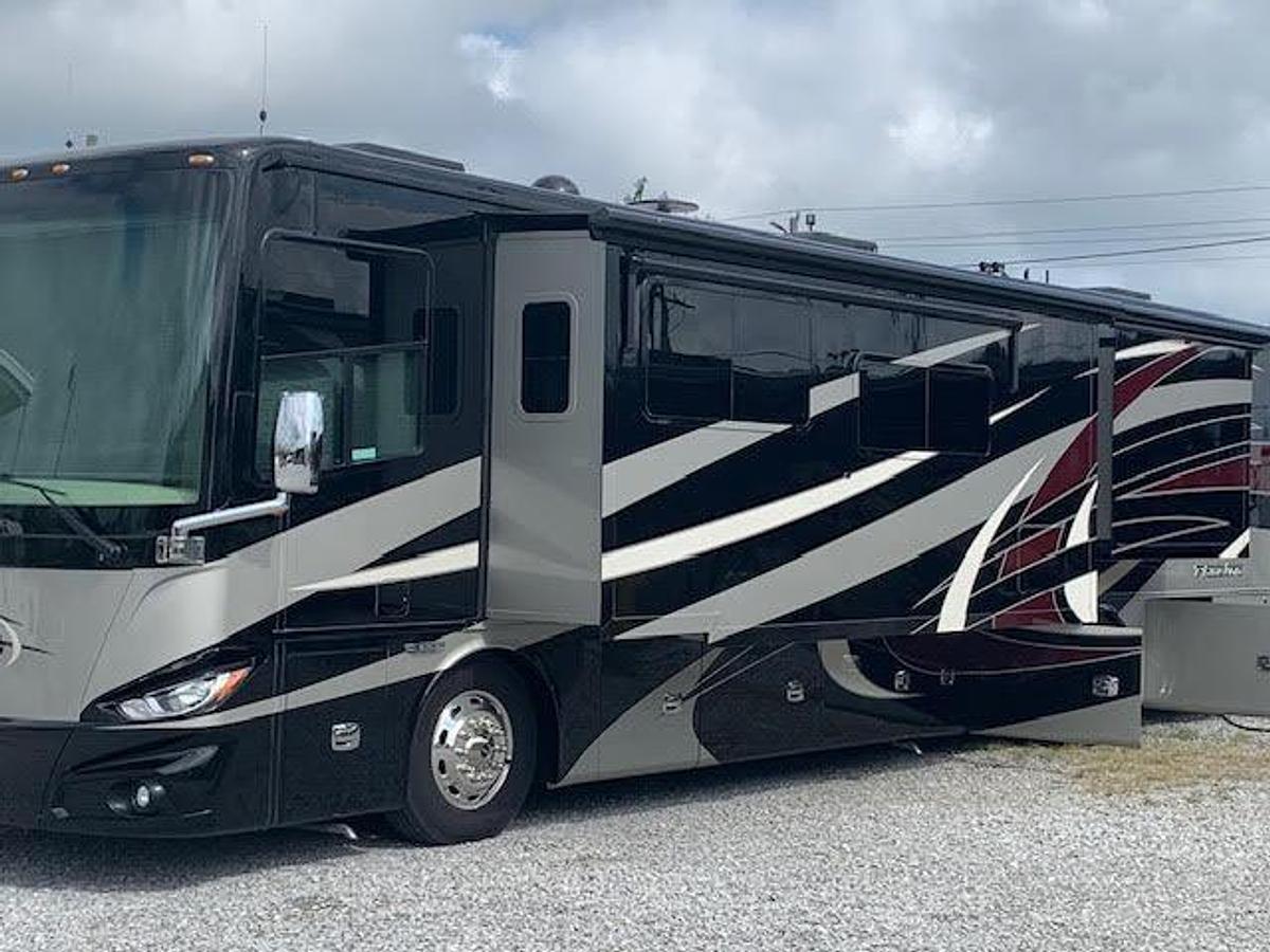 Used 2019 Tiffin Motorhomes Phaeton 40QBH Class A Motorhome