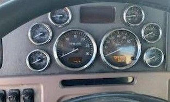 Used 2013 Peterbilt 367