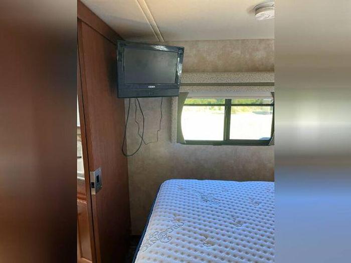 Used 2012 Itasca 31RP