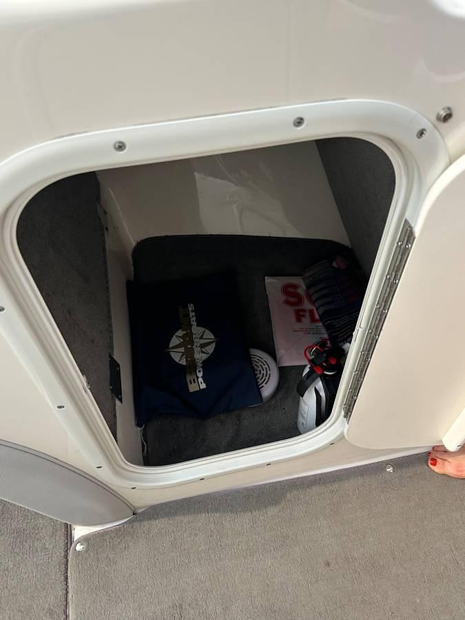 Used 2010 Bryant 210