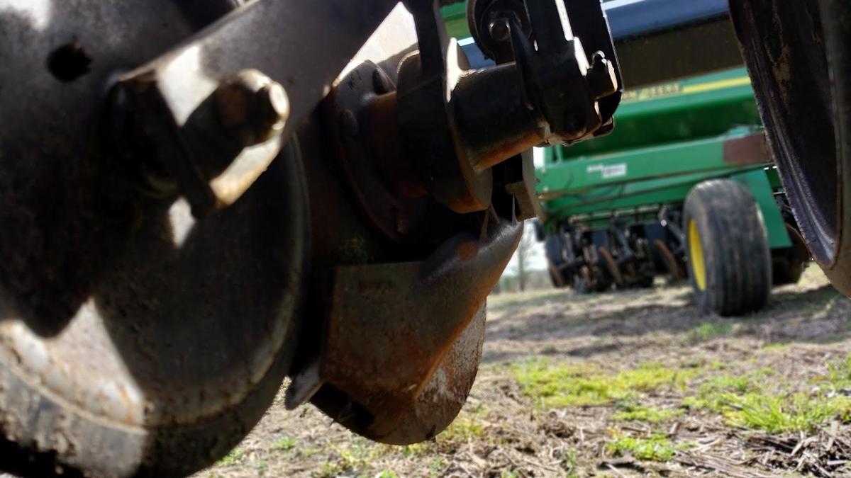 Used 2003 JOHN DEERE 1590&1560 Attached With Houck Hitch