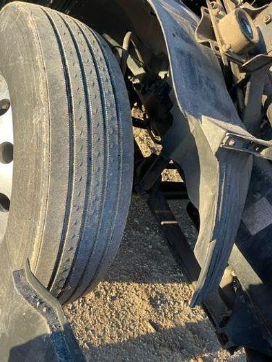 Used 2014 Volvo VNL6400 Sleeper Truck