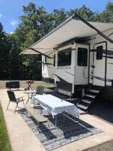 Used 2021 Keystone Montana 3760FL