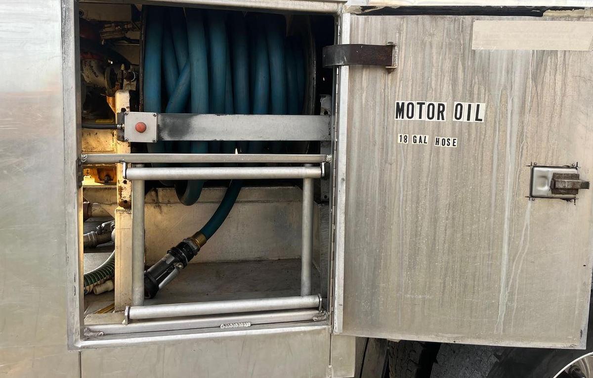 Used 2000 Kenworth T300