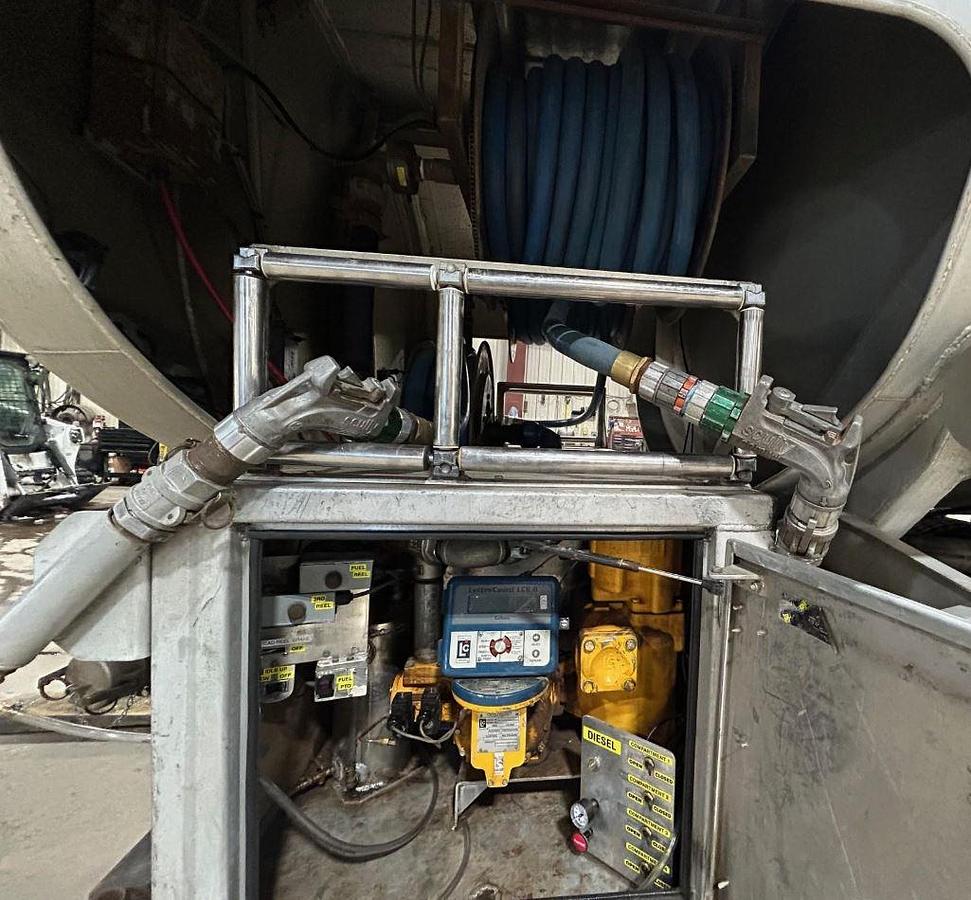 Used 2010 Kenworth T800