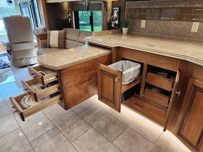 Used 2017 Tiffin Phaeton 40QBH