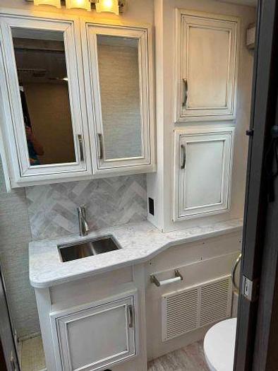 Used 2022 Entegra Emblem 36T