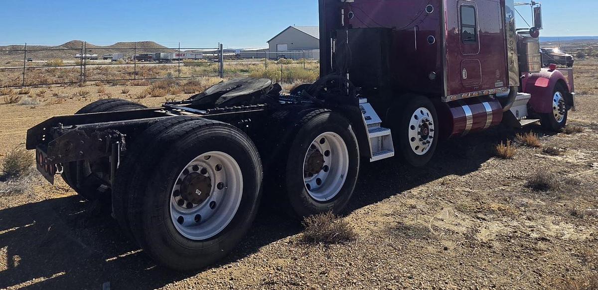 Used 2007 Kenworth W900B