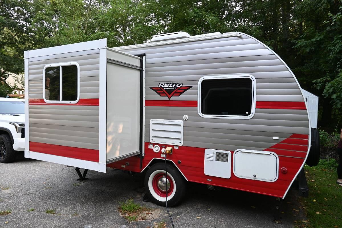 Used 2017 Riverside RV Retro 176S Travel Trailer