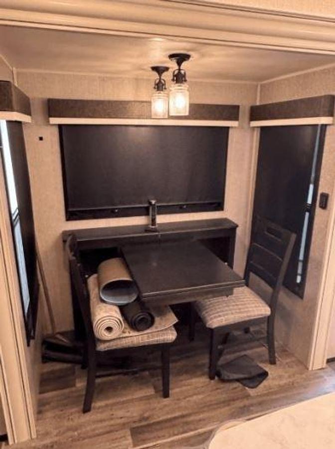 Used 2022 Jayco North Point 382FLRB 5th Wheel