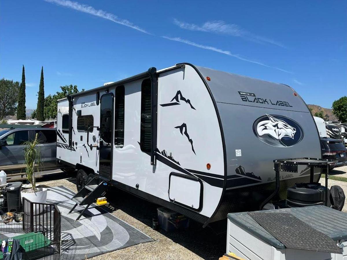 Used 2024 Forest River Cherokee Grey Wolf Black Label 22RRBL Travel Trailer Toy Hauler