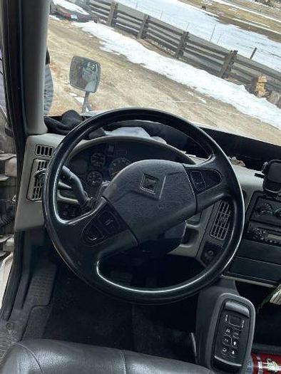 Used 2014 INTERNATIONAL Durastar 4400 Box Truck