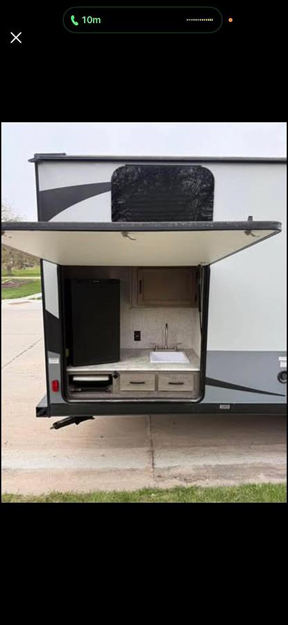 Used 2021 Coachmen Apex Ultra-Lite 