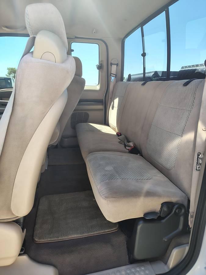 Used 2002 Ford F-250 Super Duty XLT 4WD