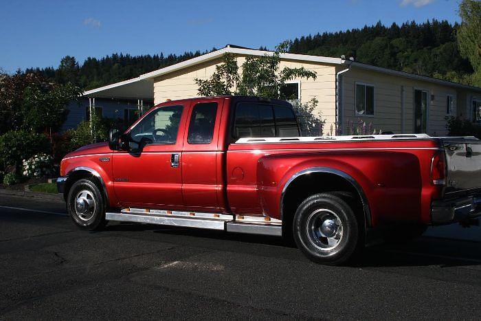 Used 2001 Ford Super Duty F-350 DRW Lariat