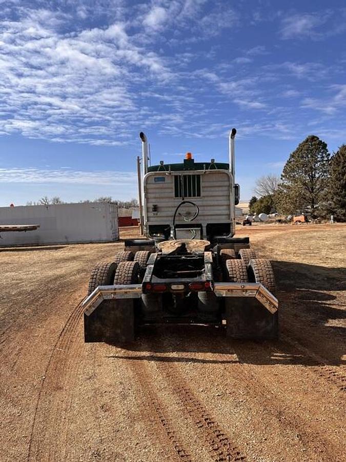 Used 2015 Mack Pinnacle CXU613