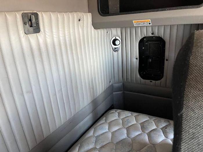 Used 2014 KENWORTH T800