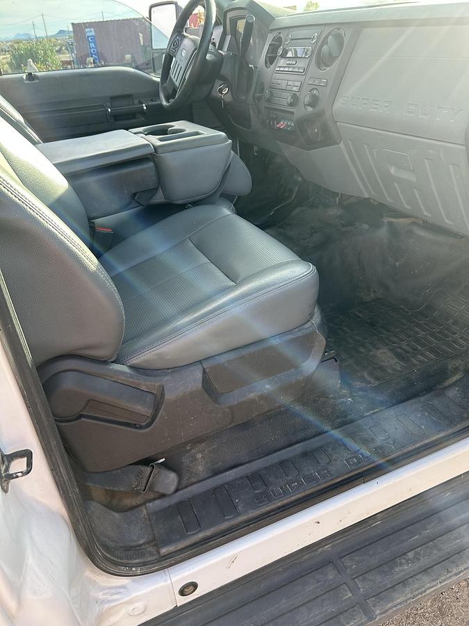 Used 2015 Ford F-550 4WD Service Truck