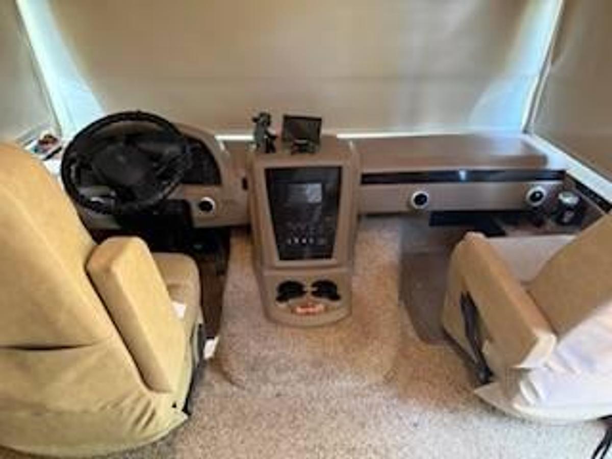 Used 2014 Forest River Georgetown XL 352Q