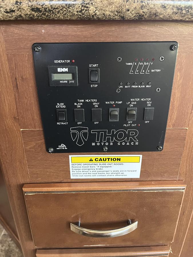 Used 2016 Thor Motor Coach Freedom Elite Class C Motorhome