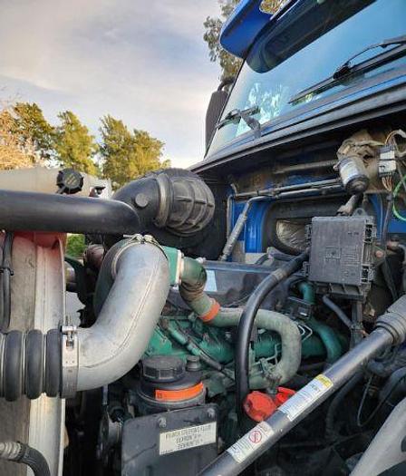 Used 2012 Volvo VNM42T430