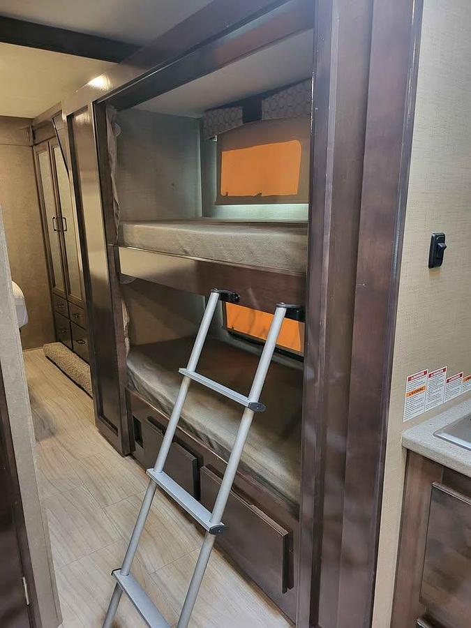 Used 2020 Thor Motor Coach Quantum Lf31