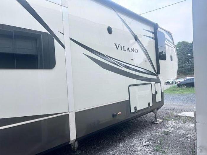 Used 2022 Vanleigh Vilano 394RK