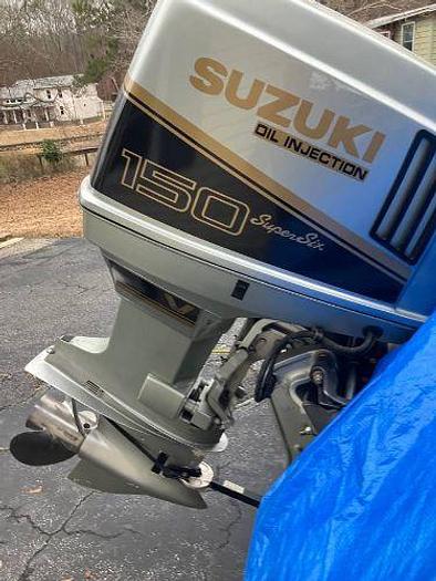 Used 2003 18 Foot Bumble Bee Bass Boat