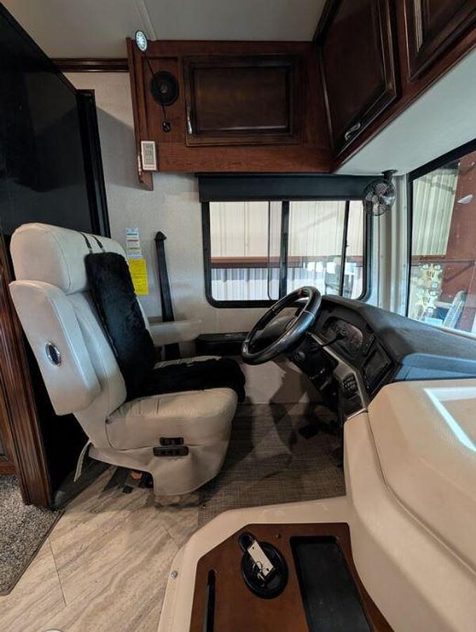 Used 2019 Fleetwood Bounder