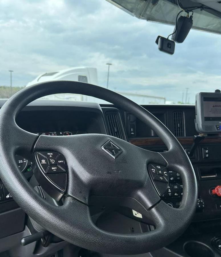 Used 2023 INTERNATIONAL HX