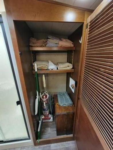 Used 2015 Heartland Bighorn 3875FB