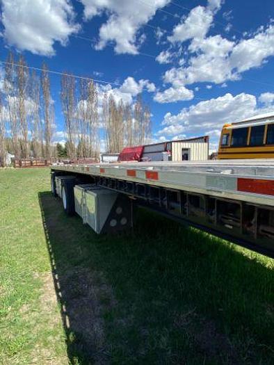 Used 2016 Peterbilt 579 Sleeper Truck