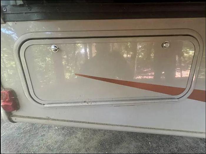 Used 2015 Thor Motor Coach Hurricane 27K