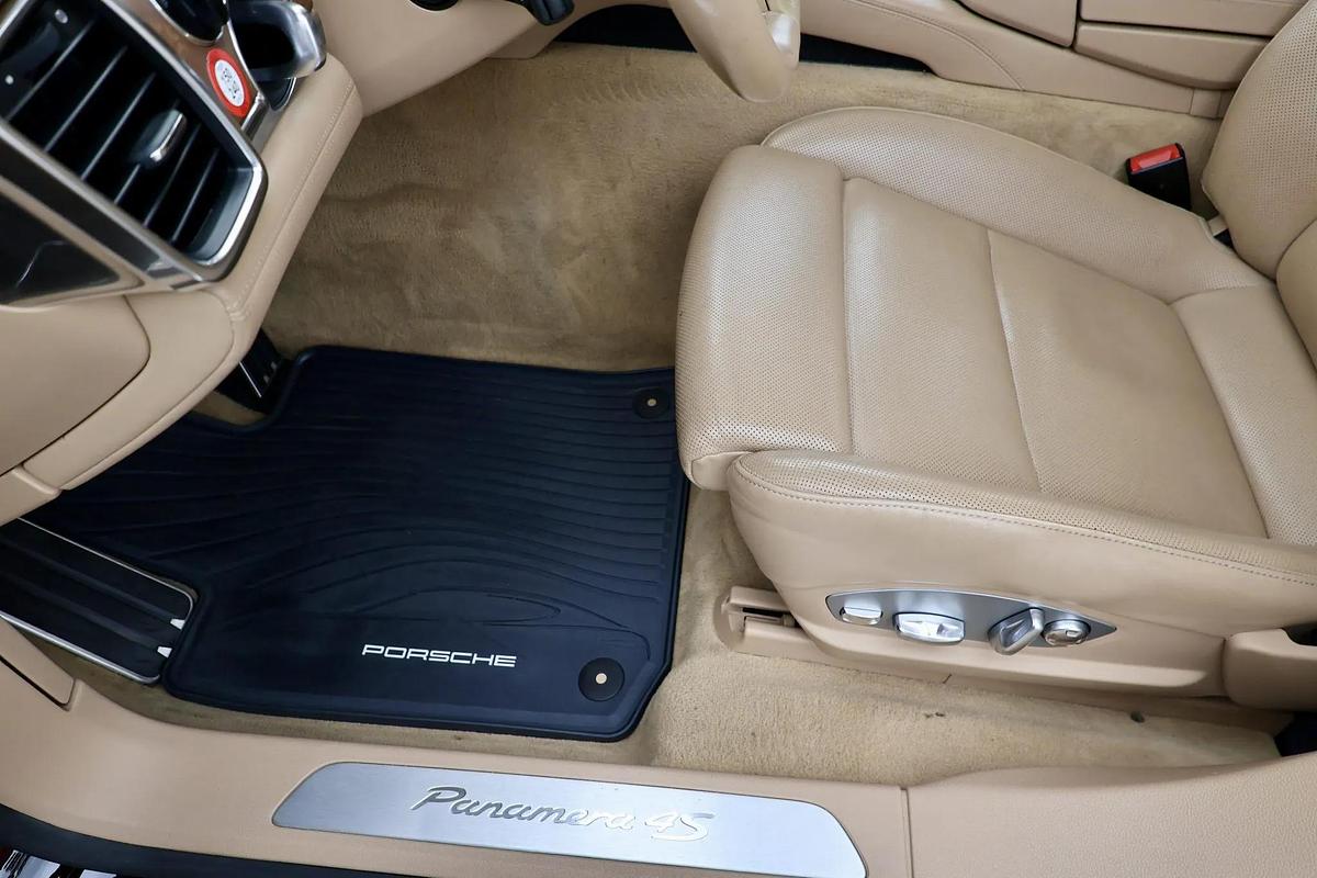 Used 2014 Porsche Panamera 4s Executive