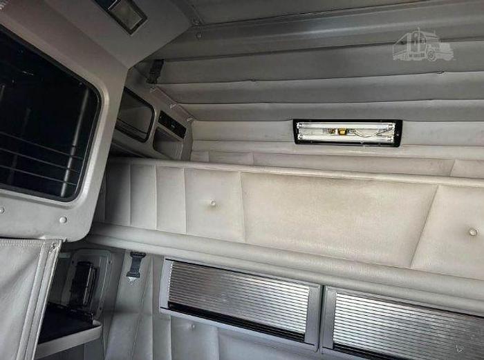 Used 2007 Peterbilt 379