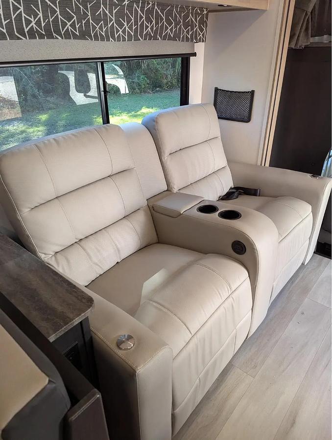 Used 2024 Forest River Sunseeker 3010DS