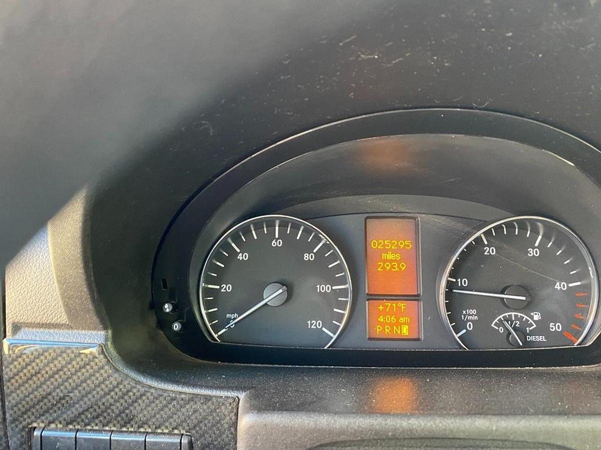 Used 2019 Winnebago View 24D Class C Motorhome