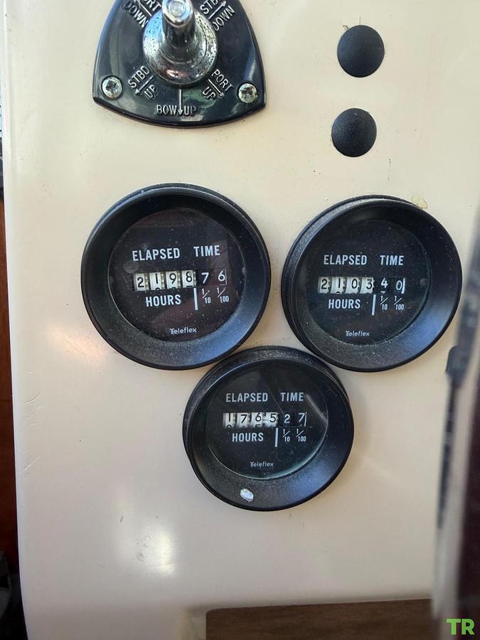 Used 1975 Uni Flight Cabin Cruiser