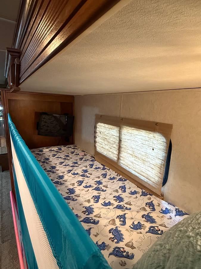 Used 2013 Coachmen Sportscoach Cross Country 385DS Class A Motorhome