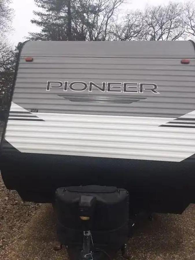 Used 2019 Heartland Pioneer BH280 Travel Trailer
