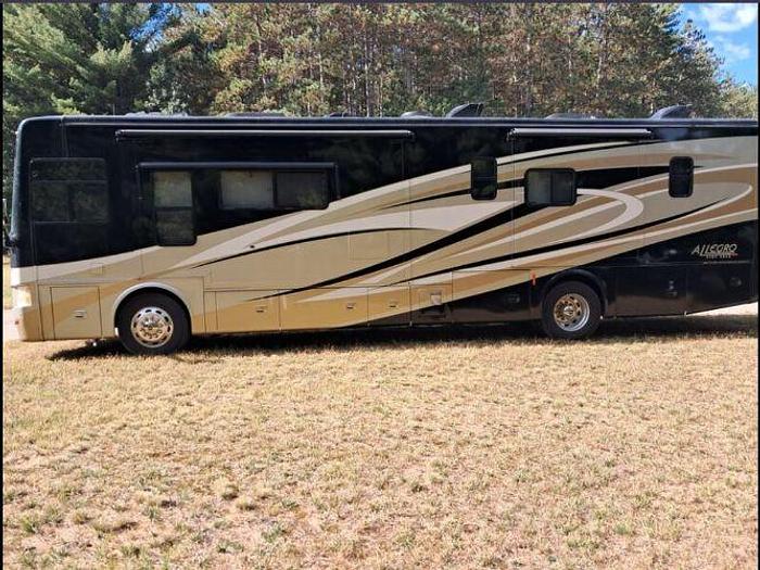 Used 2014 Tiffin Motorhomes Allegro Red 38QRA