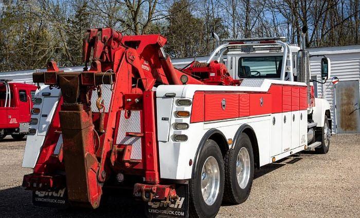 Used 1999 Mack CH613 Wrecker Tow Truck
