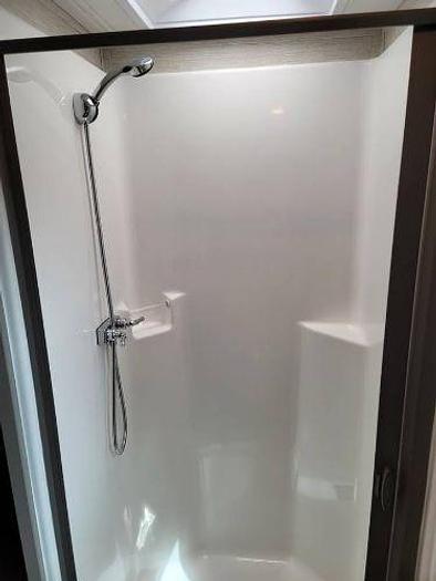 Used 2021 Tiffin Wayfarer 25RW