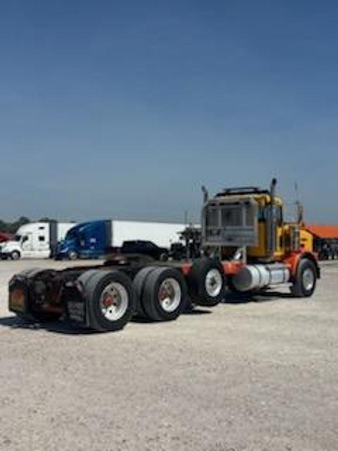 Used 2006 Kenworth T880