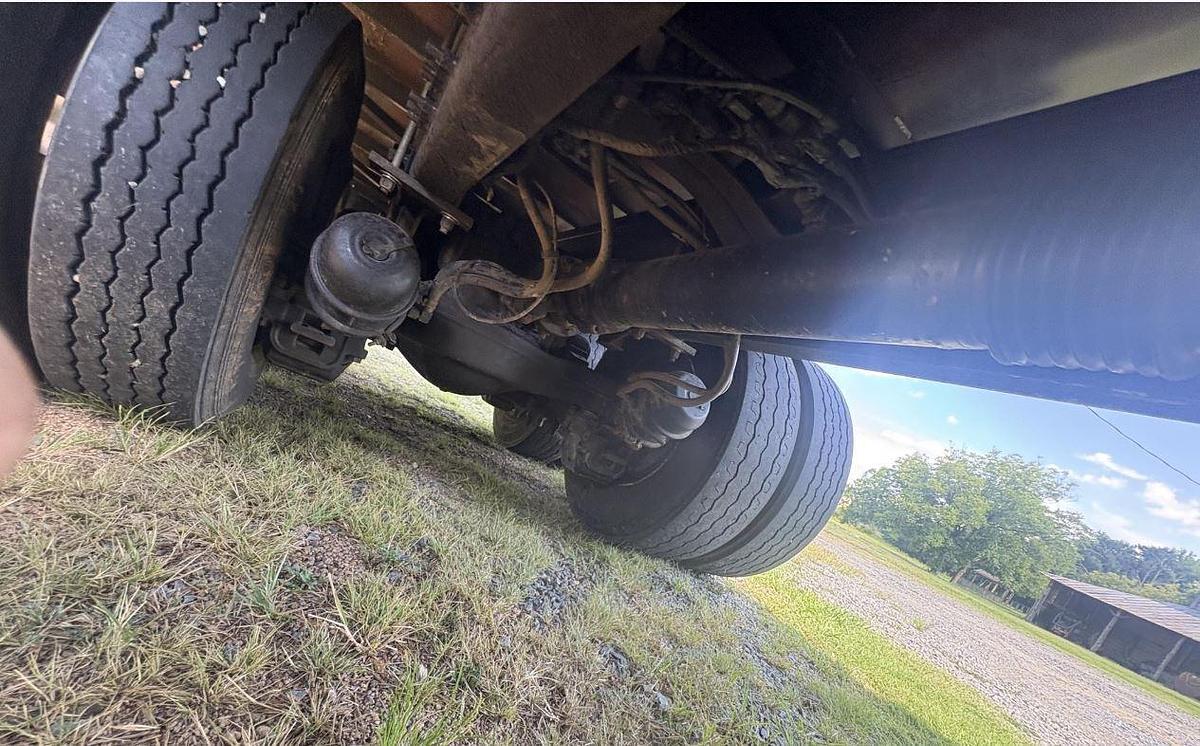 Used 2009 Mack Granite GU813 Grapple Truck