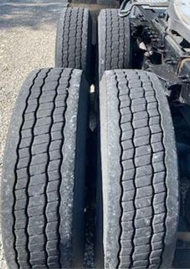 Used 2013 Peterbilt 386